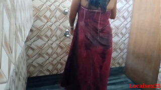 Dehati Auntie Fucking Hardly In A Bathroom with Oral Sex By Nephew