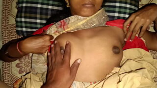 Indian Bengali Hot Aunty Homemade Pussy Lick and Fucked